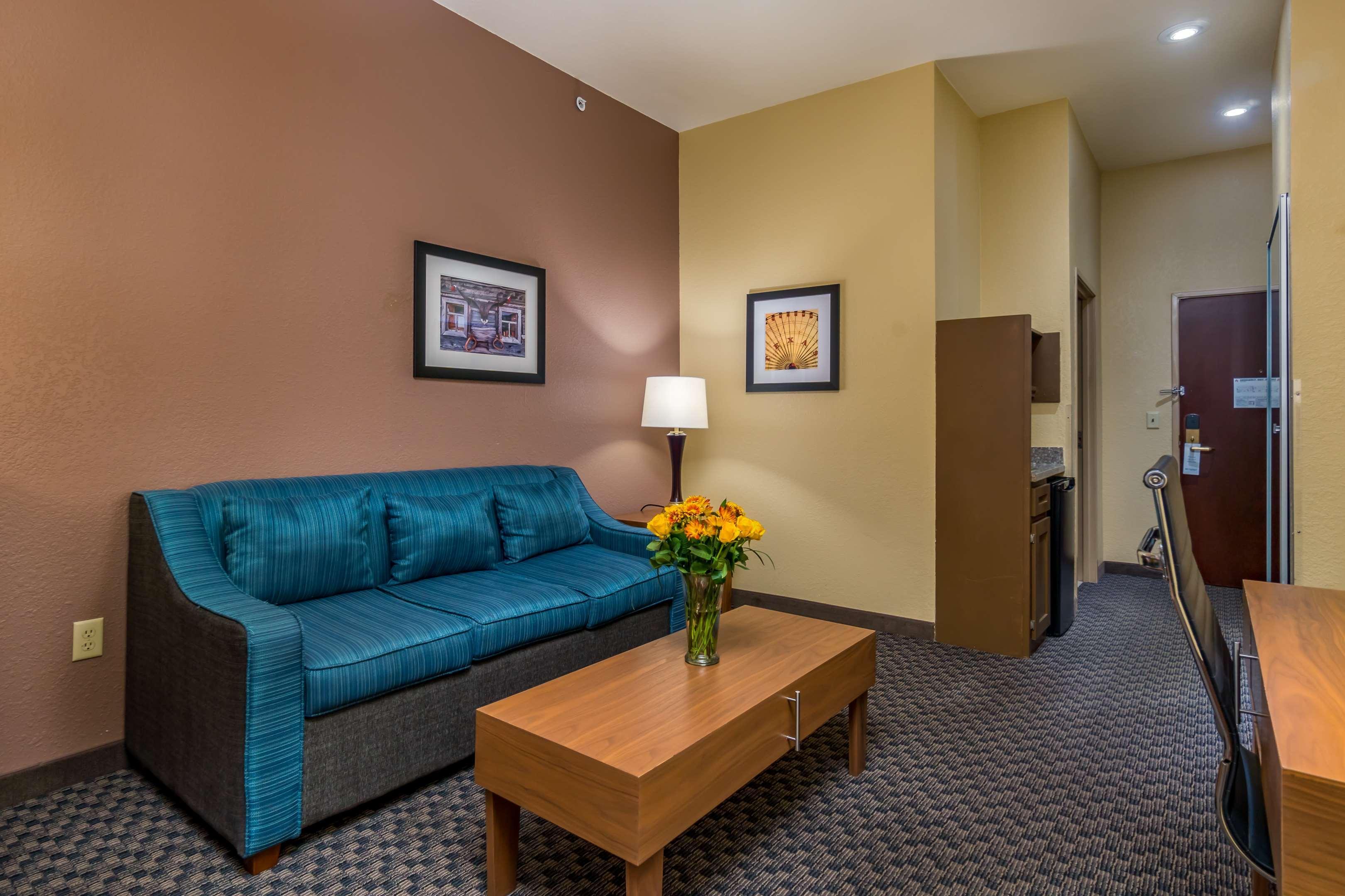 Best Western Plus Shamrock Inn & Suites Buitenkant foto