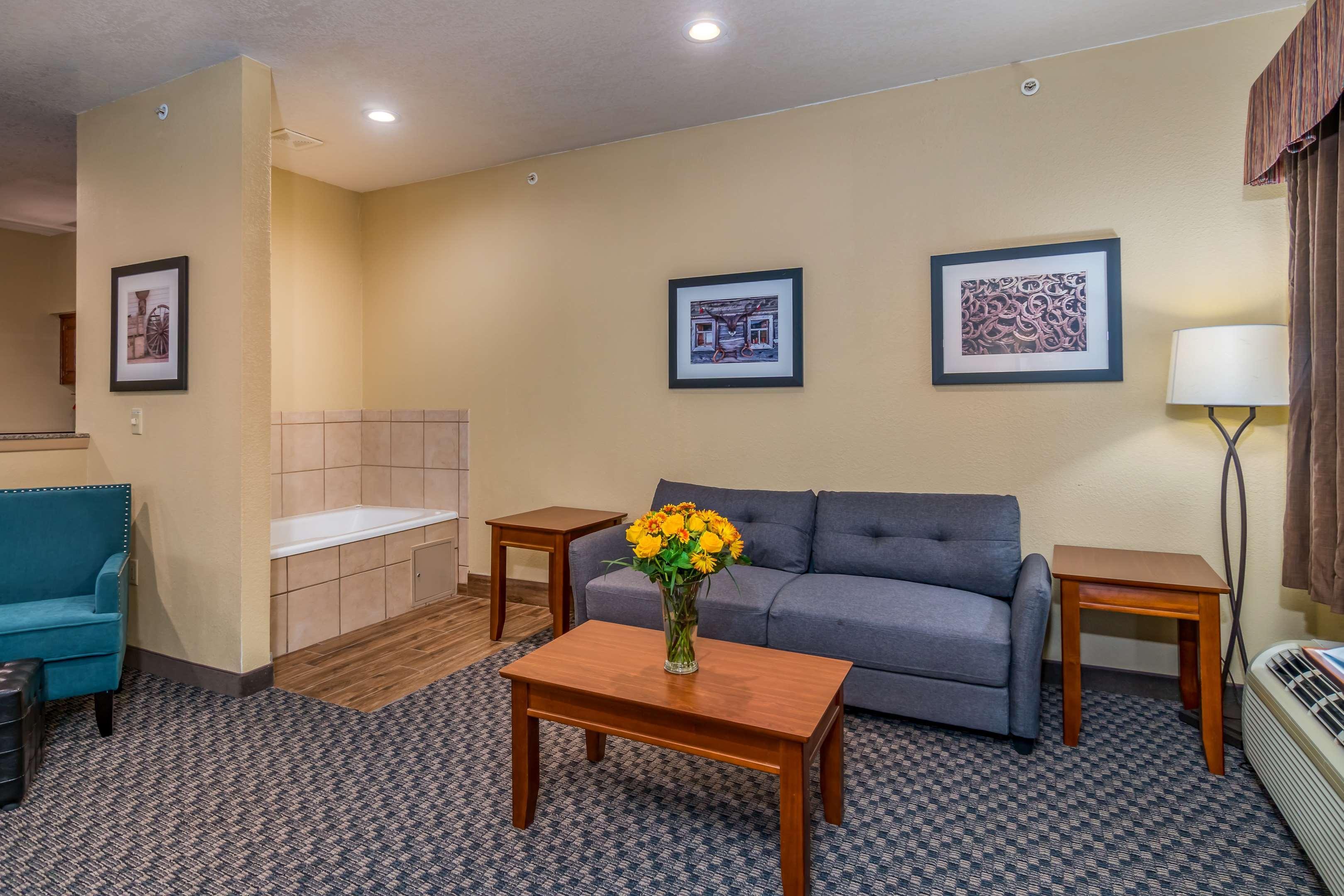 Best Western Plus Shamrock Inn & Suites Buitenkant foto