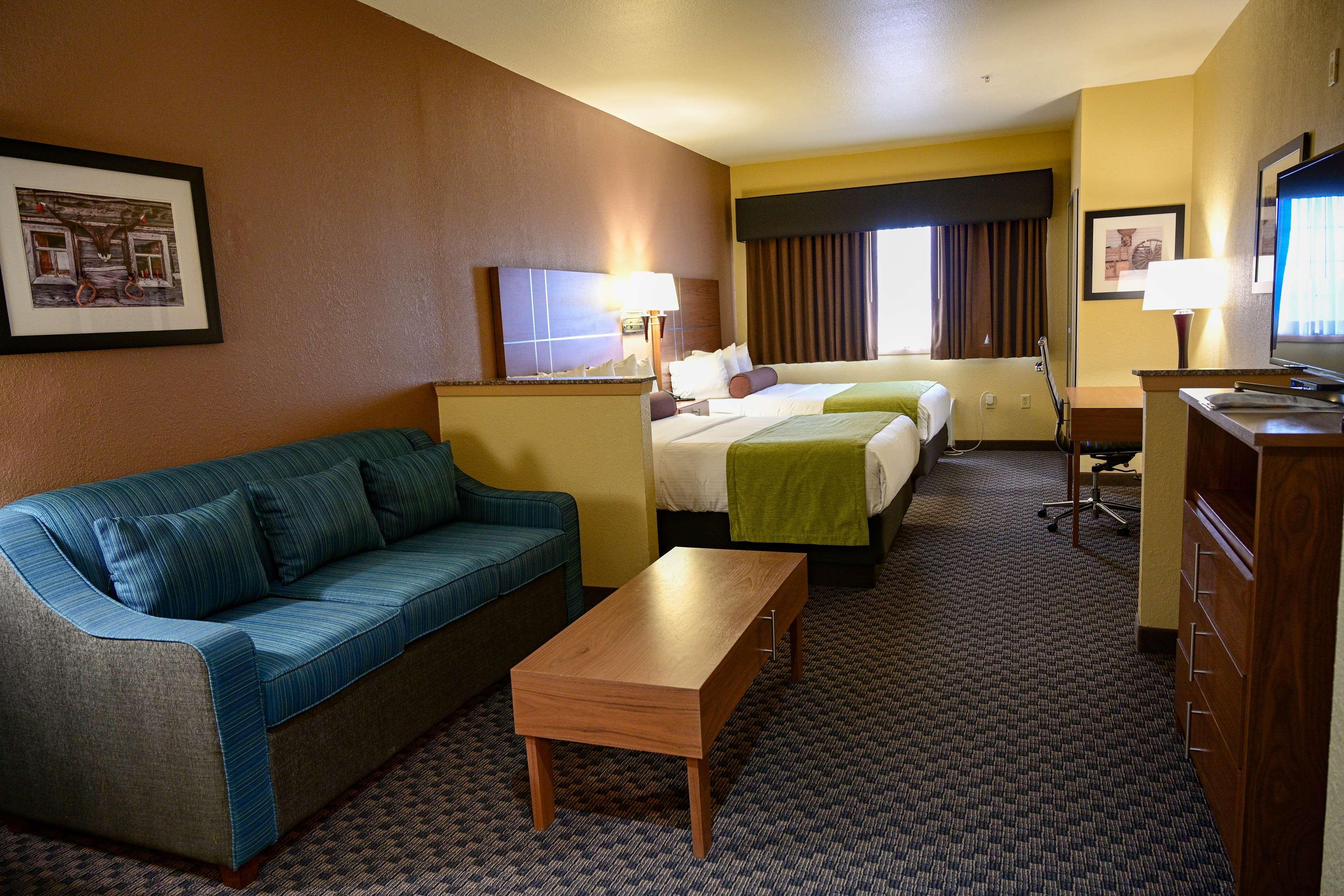 Best Western Plus Shamrock Inn & Suites Buitenkant foto